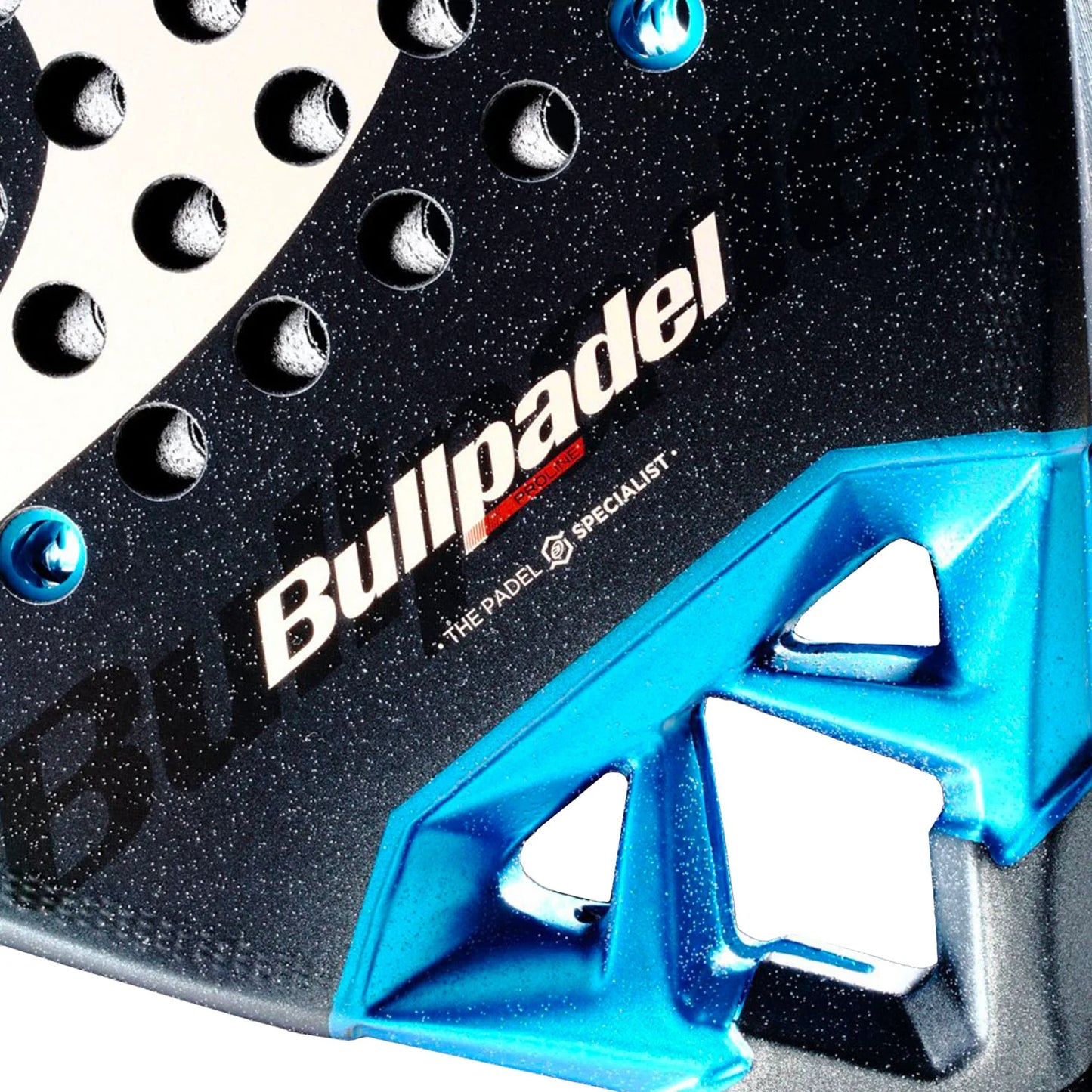 BULLPADEL VERTEX 05 CMF 26