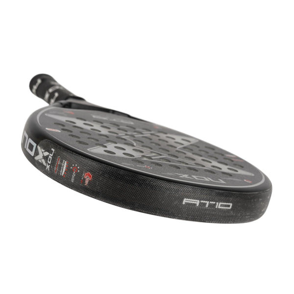 Transparent padel racket protector